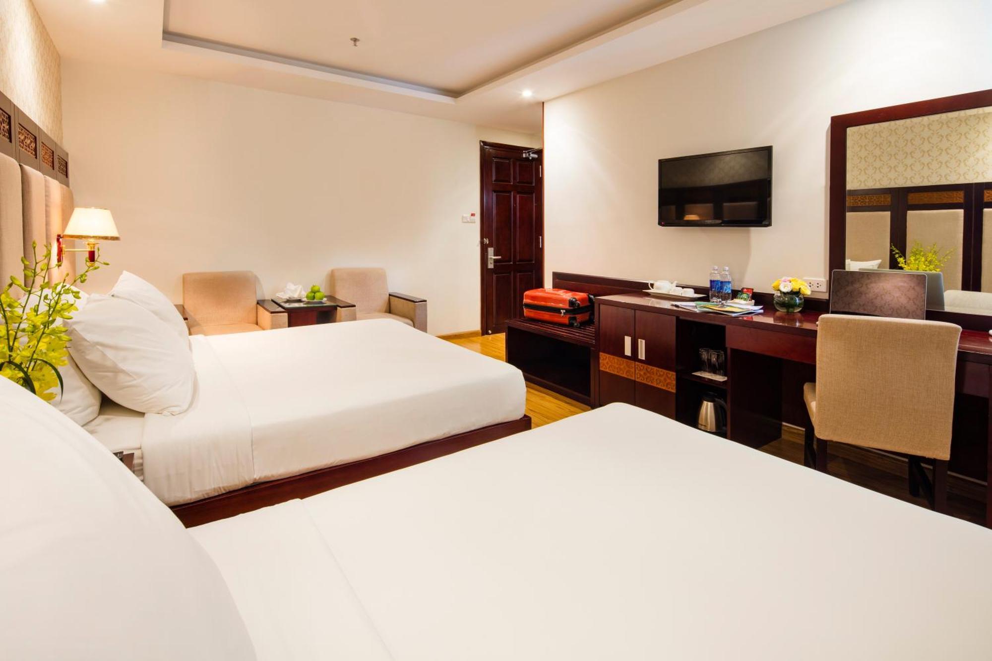 Galliot Hotel Να Τρανγκ Εξωτερικό φωτογραφία